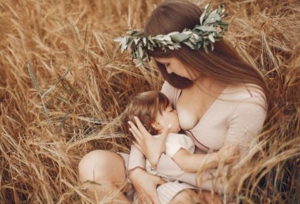 Как мамины эмоции формируют внутренний мир ребенка