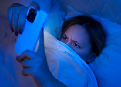 Почему в тишине ночи чувствуем тревогу сильнее