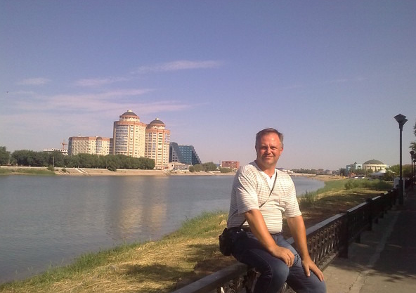 Когда отношения 50/50 становятся неравными: как один мужчина выставил счёт за еду