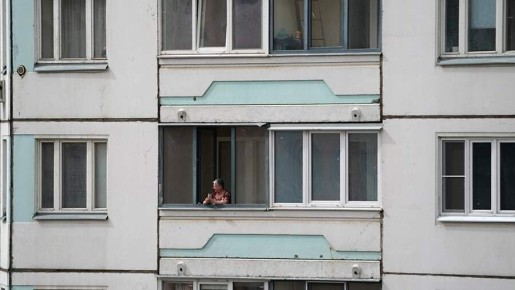 Как получить компенсацию за курение соседей: советы юриста