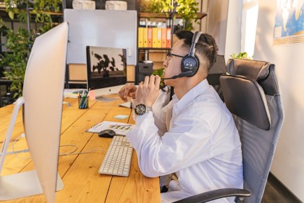 ������ ������� ��������� �������� ������������ � �������